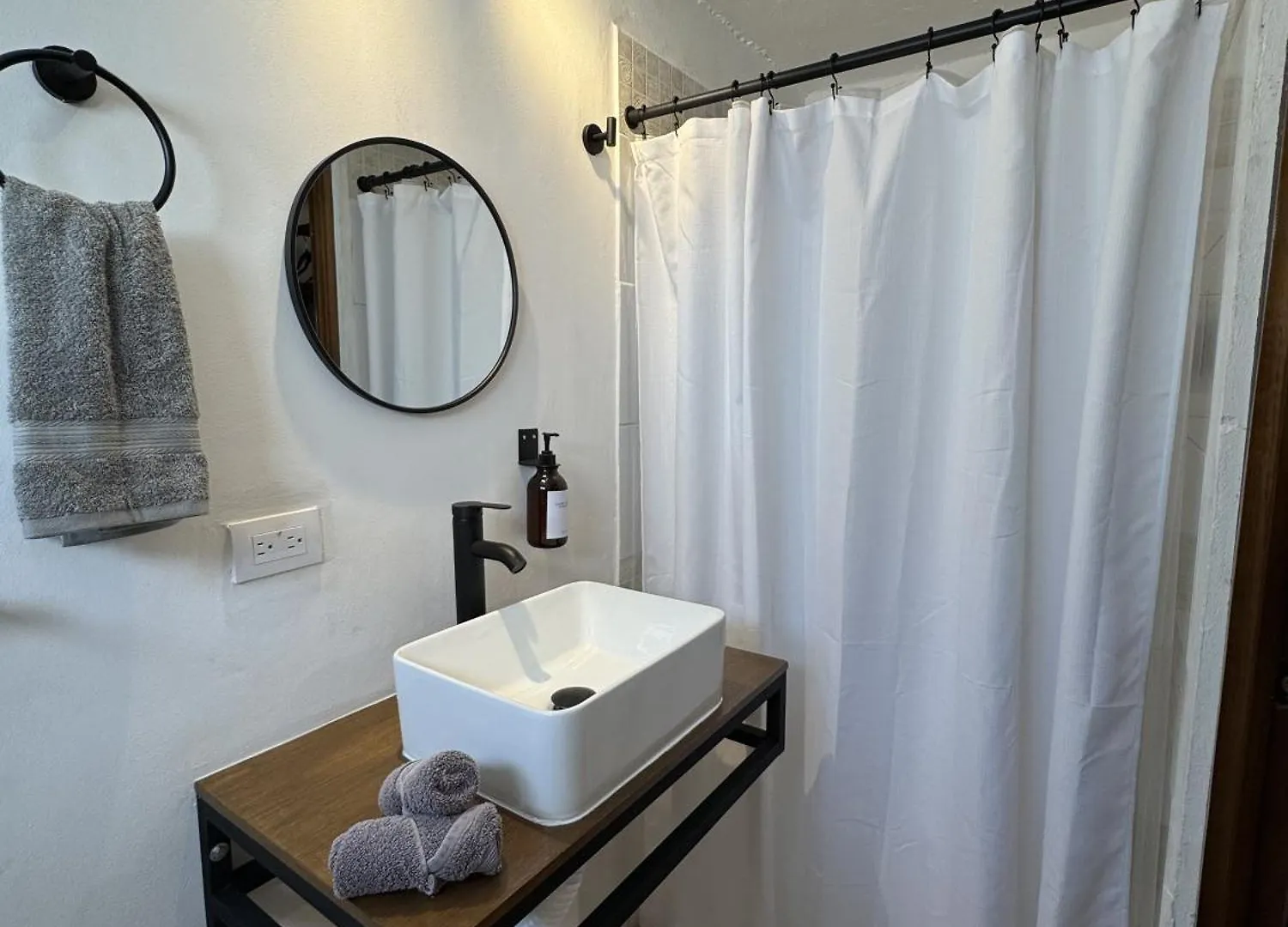 The Boat House Suites Cancún