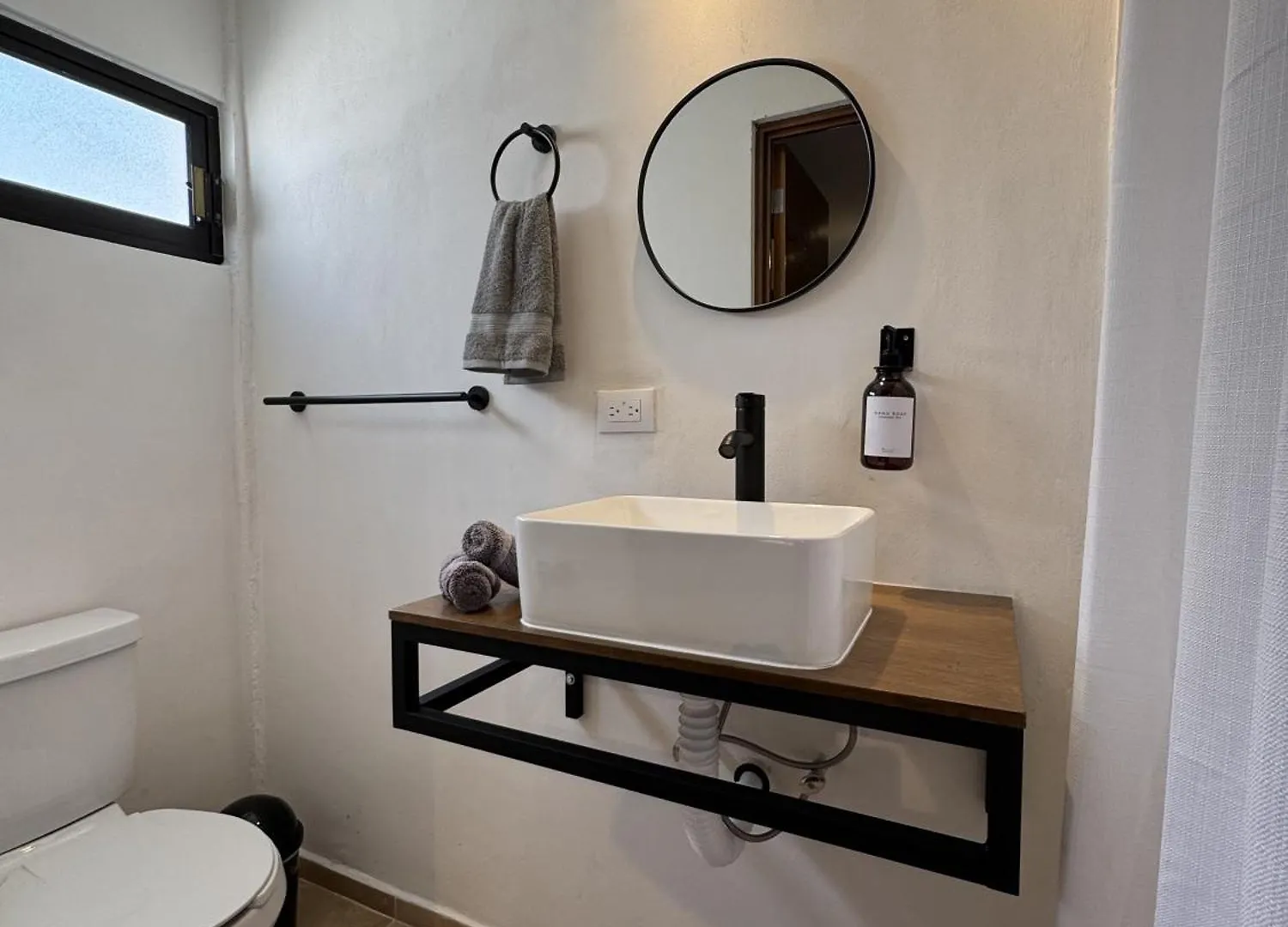 The Boat House Suites Cancún Hotel