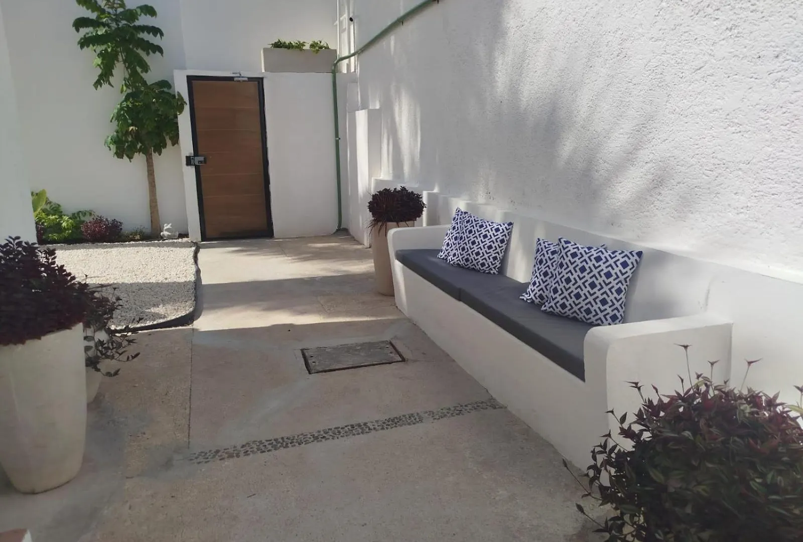 The Boat House Suites Cancun Hotel