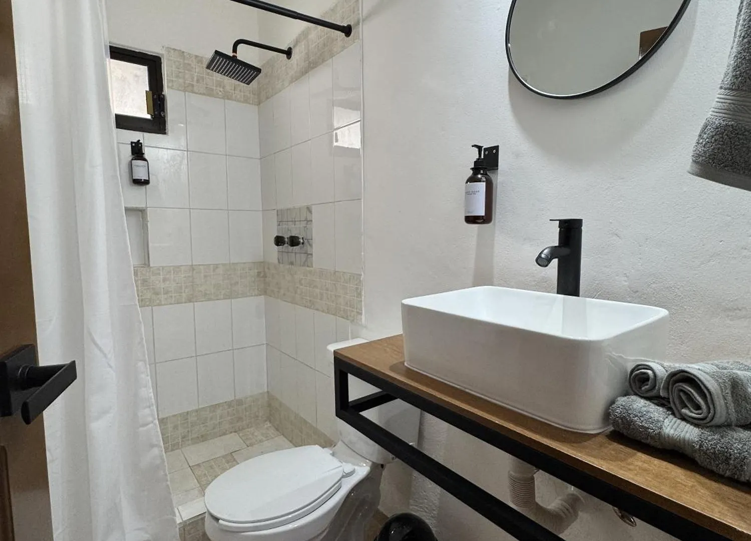 The Boat House Suites Cancun